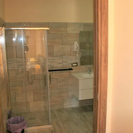 Bed and Breakfast Monserrat Castelmezzano