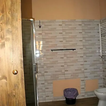 Nocleg ze śniadaniem Monserrat 4*