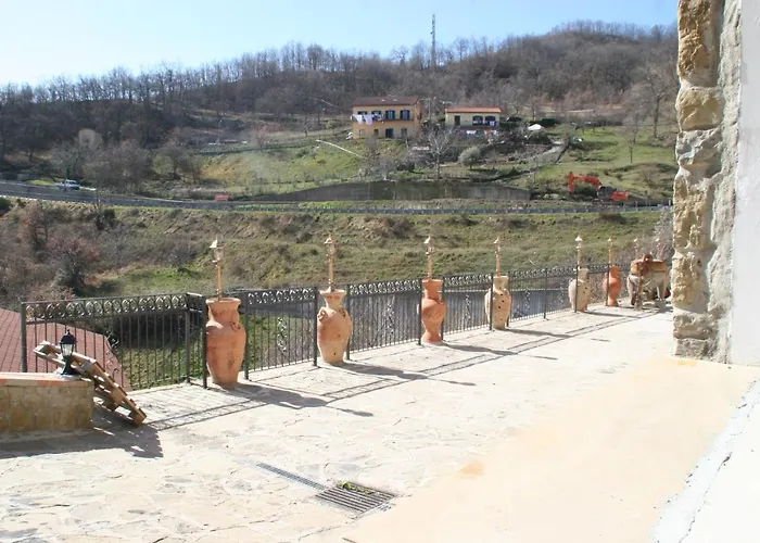 Monserrat Bed & Breakfast 3*