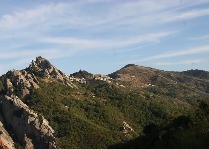 Monserrat Castelmezzano